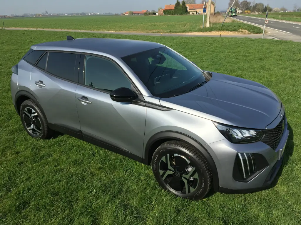PEUGEOT 2008 HYBRID 2026 -   BOITE AUTOMATIQUE 